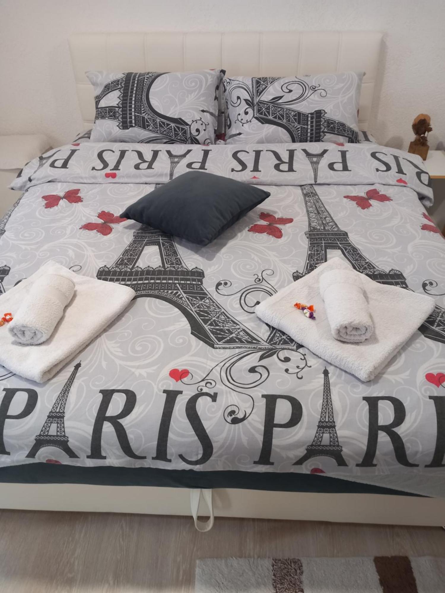 Apartman Azra SJJ Exterior foto